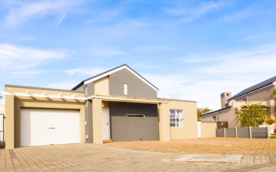 2 Bedroom Property for Sale in Viking Village Western Cape